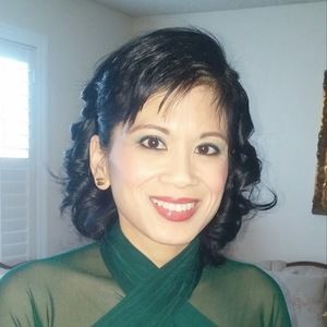 Meet your Posher, Maria (aka Elaine)